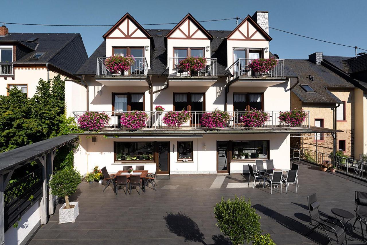 Ferien Weingut Pauly Hotel Mesenich Exterior photo