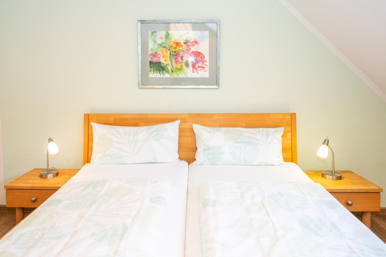 Ferien Weingut Pauly Hotel Mesenich Room photo
