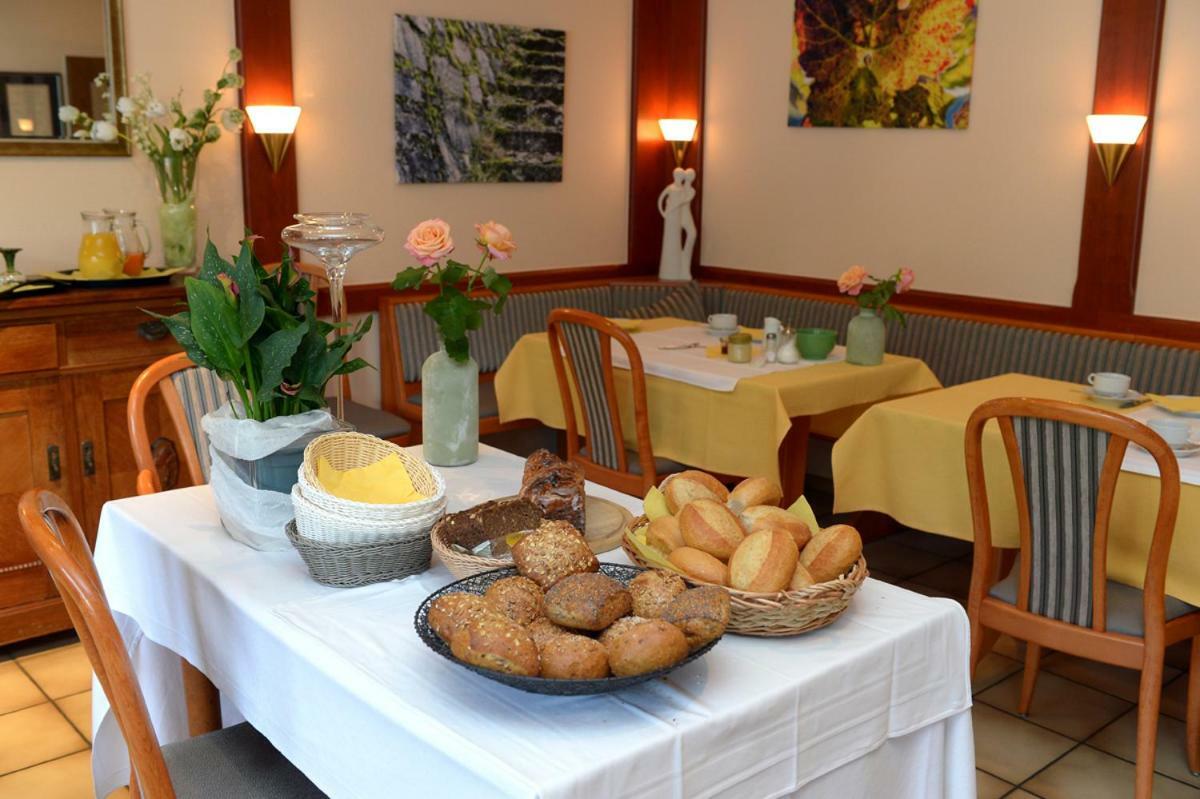 Ferien Weingut Pauly Hotel Mesenich Exterior photo